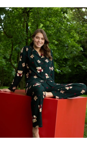 Pijamoni Kadın Ayıcık Desenli Önü Düğmeli Yeşil Pijama Takımı - 5660