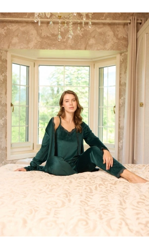 Pijamoni Kadın Fransız Kadife 3lü Şık Askılı Zümrüt Yeşili Pijama Takımı - 5545