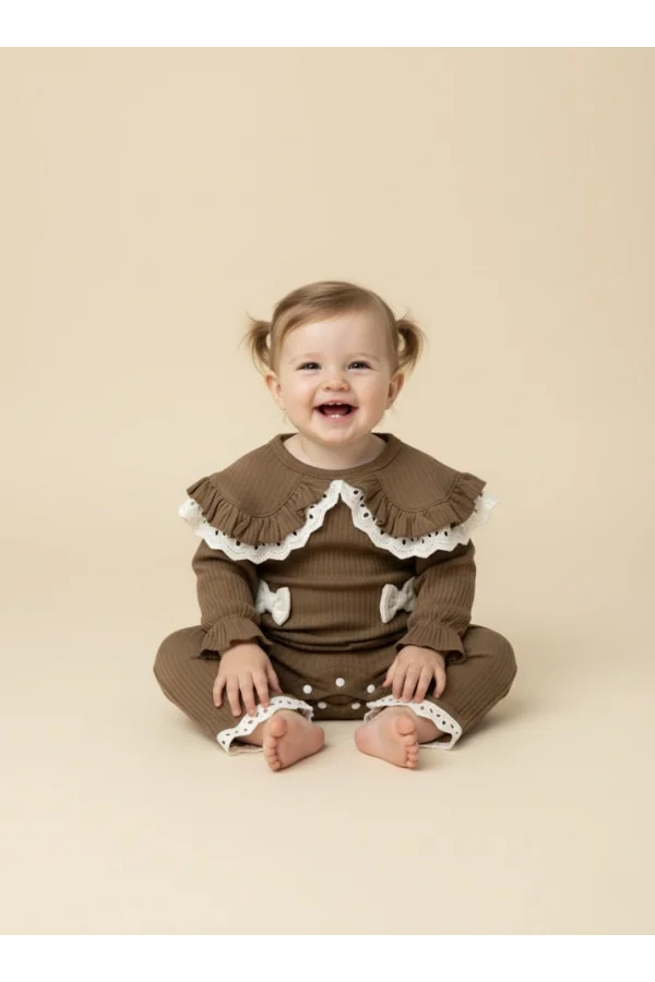 Dantel Detaylı Bebe Yaka Kahverengi Kız Bebek Tulum