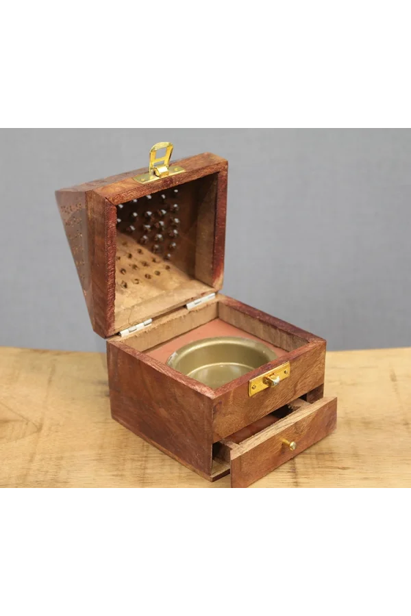 Ahşap Kule Tütsülük Model 2