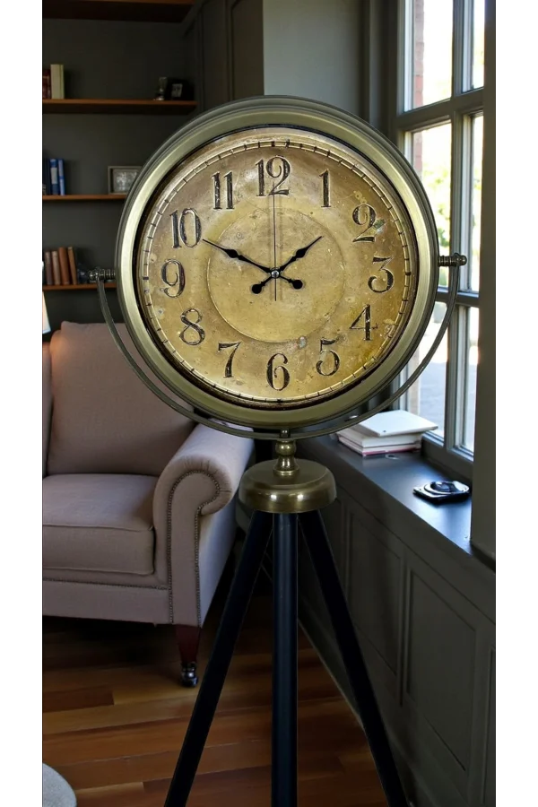 Antique Heritage Eskitme Tripod Ayaklı Saat
