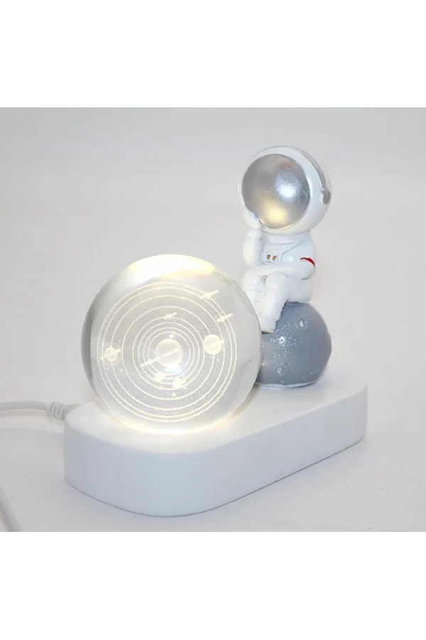 Astronot Ledli Küre