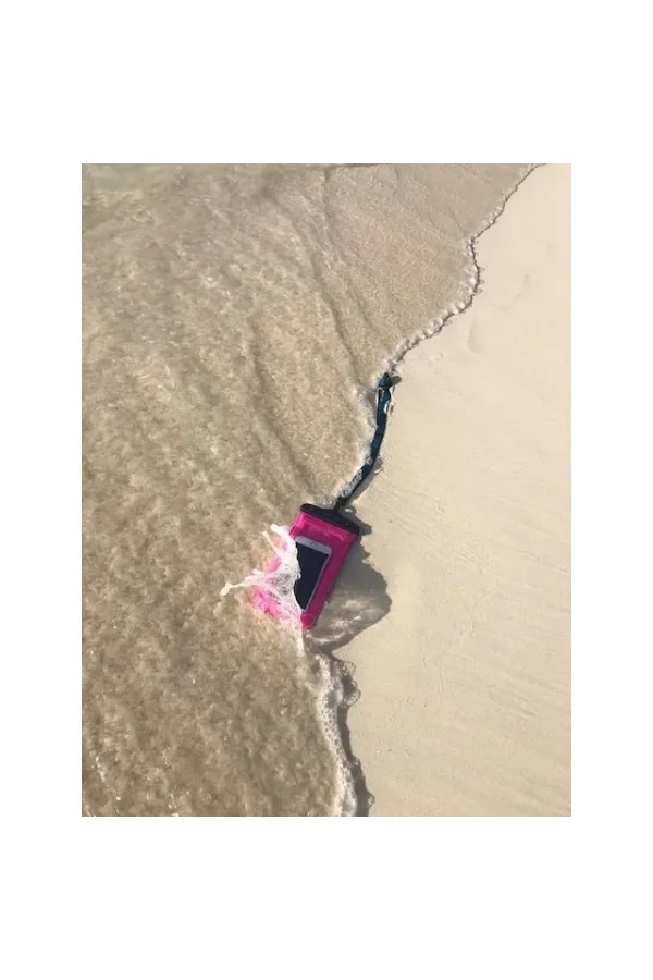 Batmaz Su Geçirmez Telefon Kılıfı