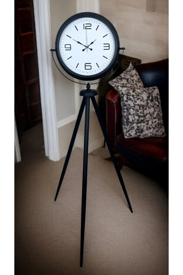 Black Balance Tripod Ayaklı Saat