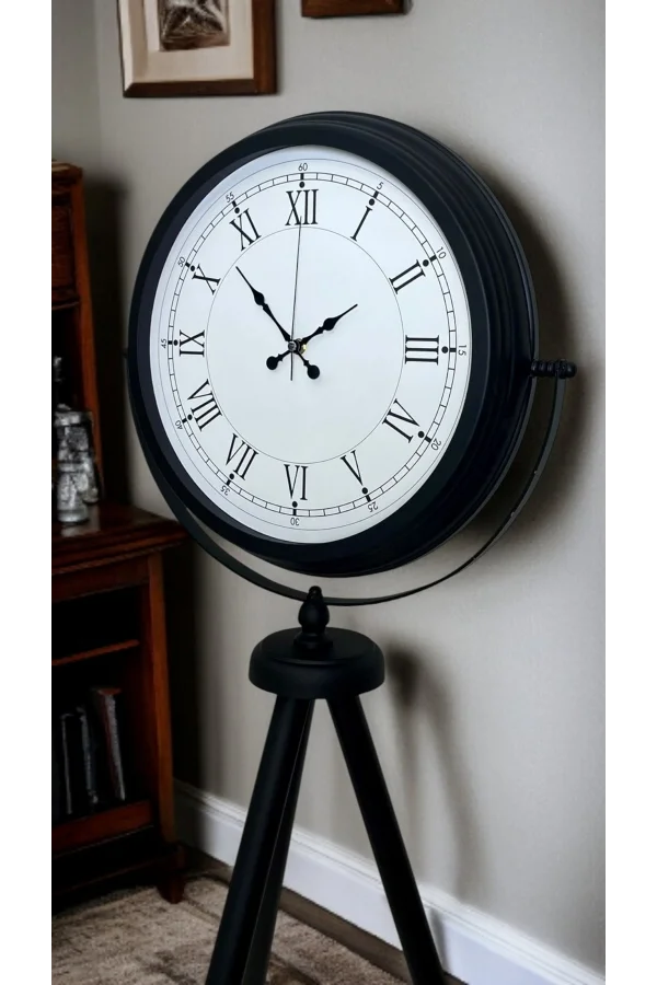 Black Elite Tripod Ayaklı Saat