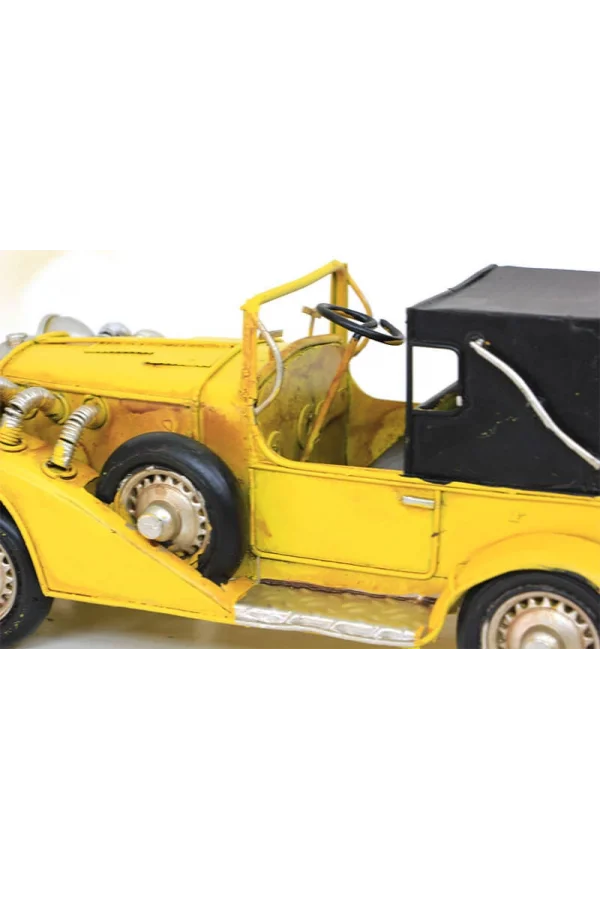 El Yapımı Klasik Araba Maketi