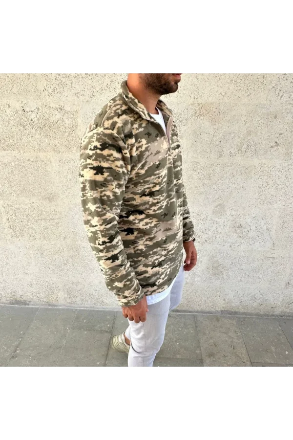 Erkek Yarım Fermuarlı Desenli Polar Sweat – Haki Kamuflaj Yakalı, Uzun Kollu, Oversize Rahat Kalıp - Haki