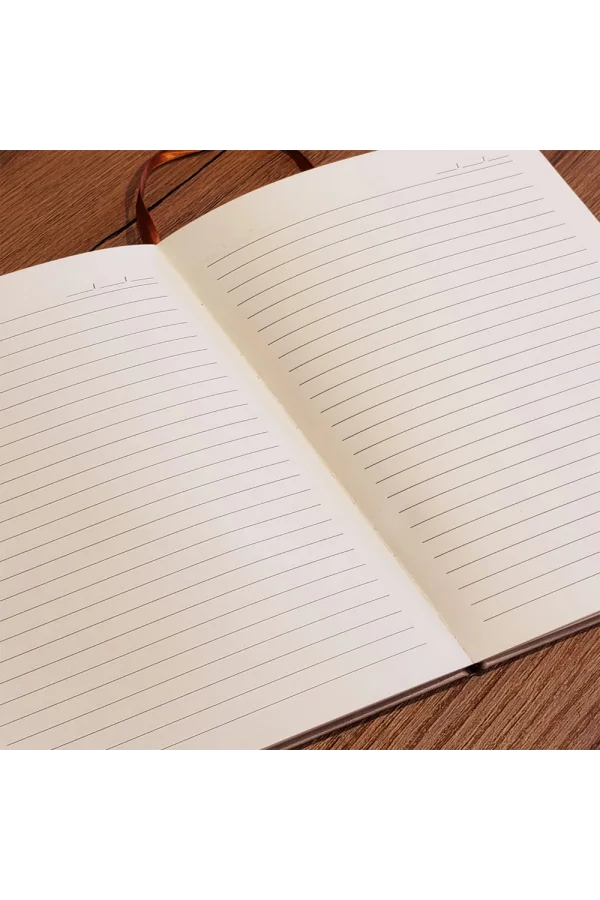 Gold İşlemeli Siyah Deri Defter