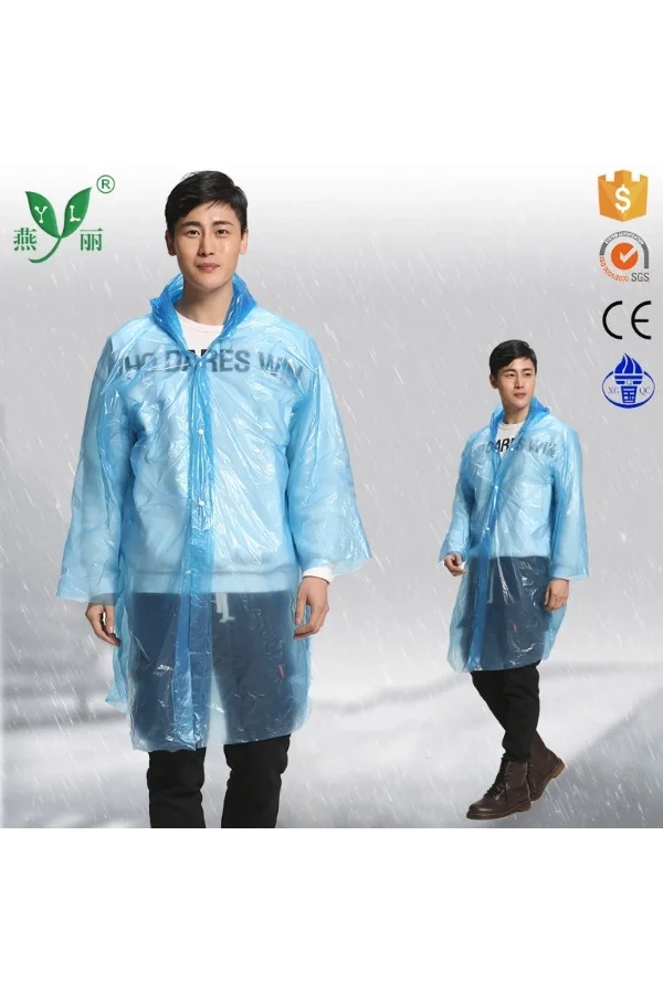 İnce Şeffaf Yağmurluk