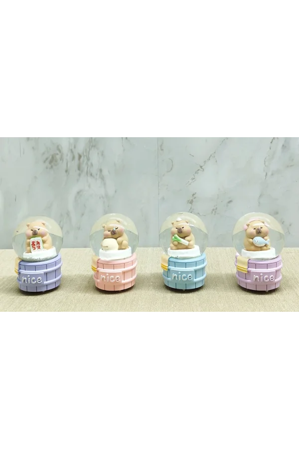 Kapibara Tasarımlı Işıklı Kar Küresi