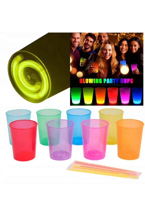 Karanlıkta Yanan Mega Glow Bardaklar 8 Adet