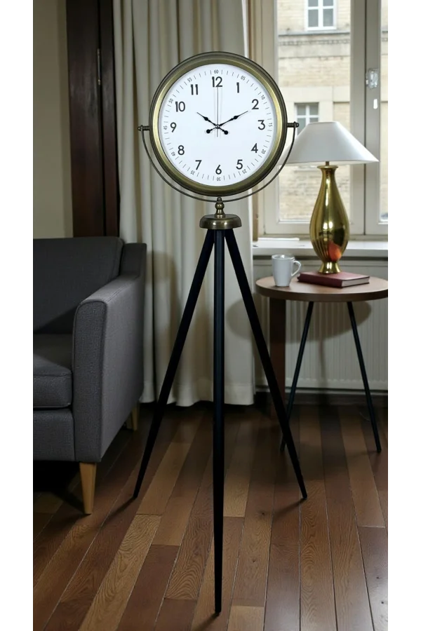 Klasik Eskitme Tripod Ayaklı Saat