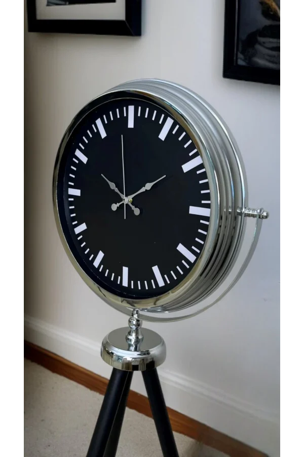 Krom Prime Modern Tripod Ayaklı Saat