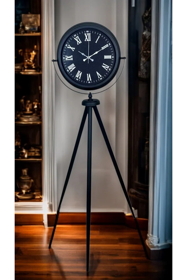Midnight Black Tripod Ayaklı Saat