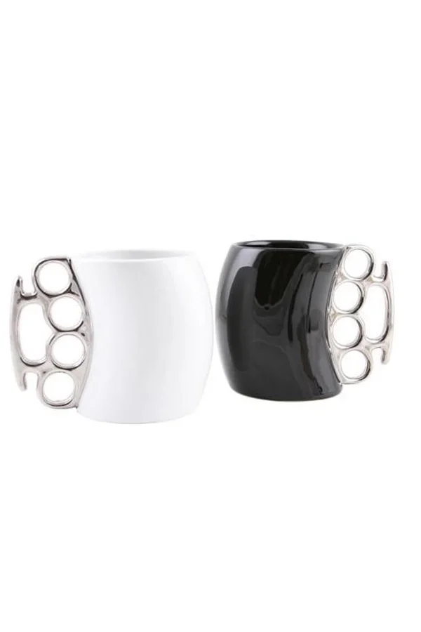 Muşta Tasarımlı Seramik Kupa