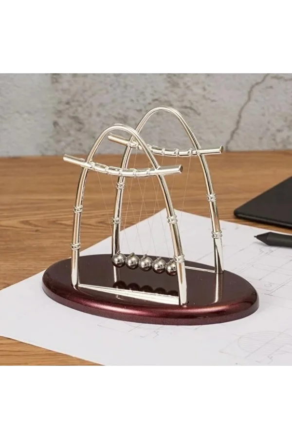 Oval Tabanlı Newton Balans Beşiği