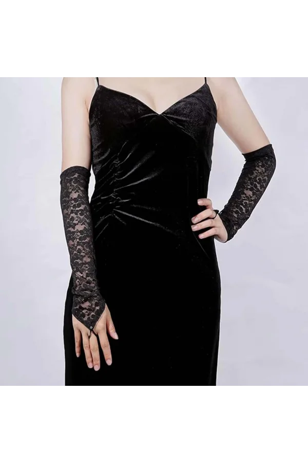 Parmak Askılı Zarif Dantel Eldiven