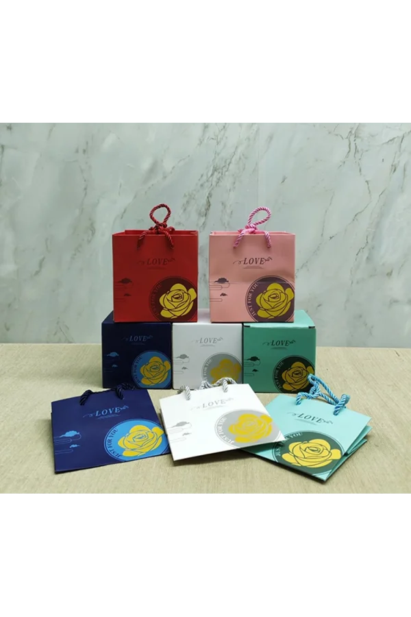 Romantik Gül Yüzük Kutusu Kubbe