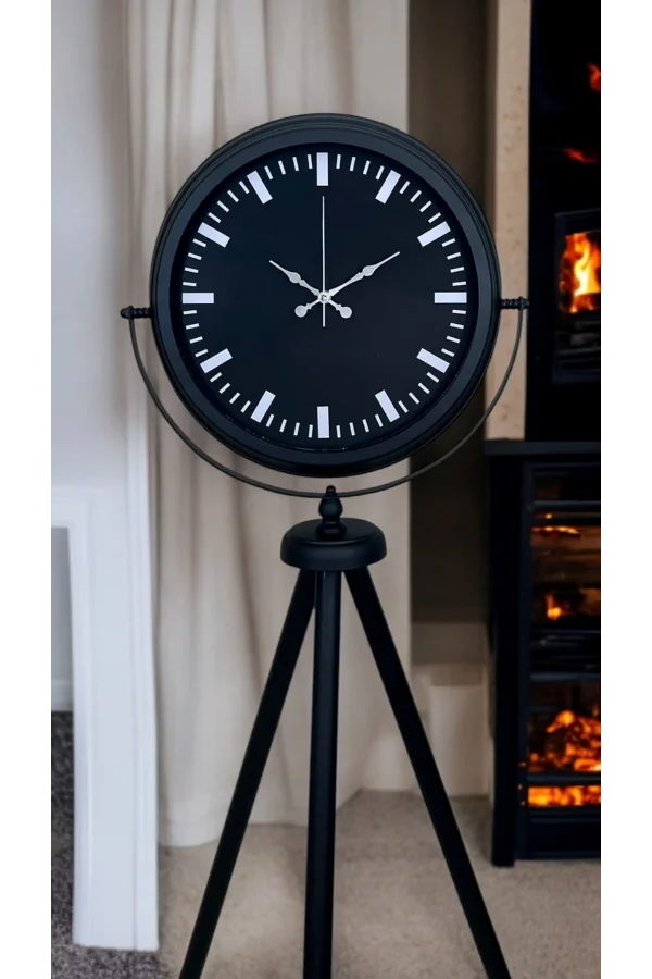 Siyah Lüks Sade Tripod Ayaklı Saat
