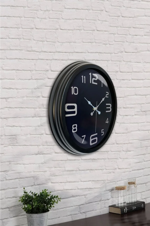 Zentime 40 Cm Siyah Şık Duvar Saati