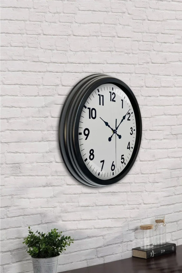 Zentime 40 Cm Siyah Şık Duvar Saati