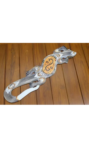 Ahşap Duvara Asmalı Kertenkele Figürü