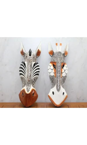 Ahşap Duvara Asmalı Maske Zebra
