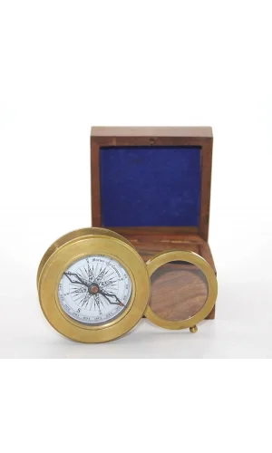 Ahşap Kutulu Pirinç Mercekli Pusula Model 1