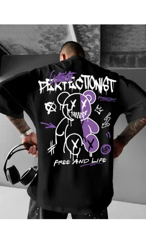 Erkek OversizeGrafik Tişört CAMPBRASTCOOPERATION Kalın Yazı Bisiklet Yaka, Kısa Kol, Kalın Mor ve Siyah Desenli Yazlık Sokak Kıyafeti - Siyah