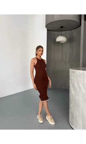 Fırfır Detaylı Triko Elbise- Kahverengi