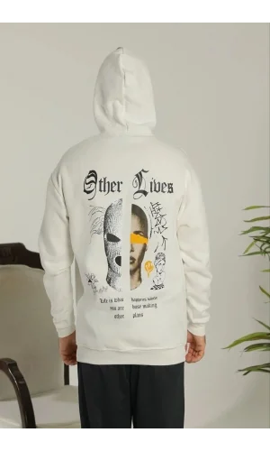 Kadın Oversize Üç İplik Şardonlu Kapüşonlu Sweatshirt – Beyaz “Other Lives” Ön ve Arka Baskılı, Kanguru Cepli, Ribanalı Rahat Kışlık Model Beyaz