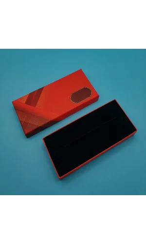 Kalem Kutusu Kırmızı Tasarımlı