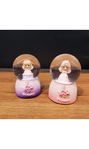 Küçük Boy Işıklı Kar Küresi Prenses Figürlü