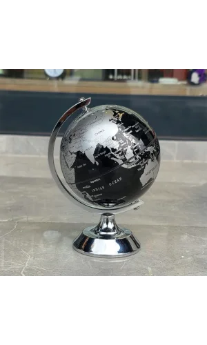 Metal Ayaklı Siyah Dünya Küresi