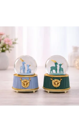 Orta Boy Geyik Figürlü Kar Küresi