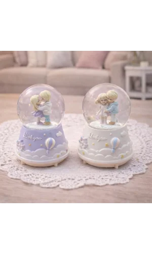 Orta Boy Işıklı Müzikli Motorlu Sevimli Çiftler Kar Küresi