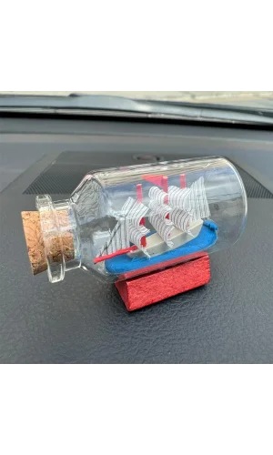 Orta Boy Şişe İçerisinde Gemi Maketi