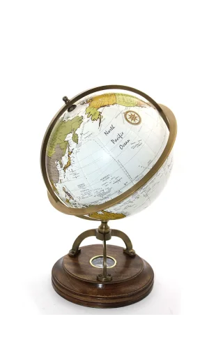 Pirinç Pusulalı Dünya Küresi