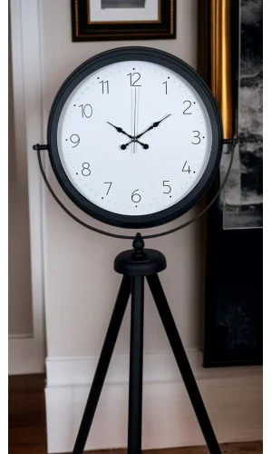 Pure Black Tripod Ayaklı Saat