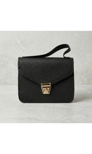 Siyah Kutu El Çantası