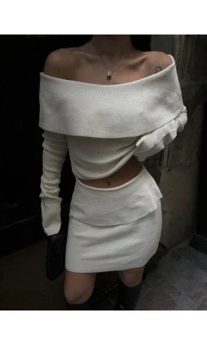 Straplez , Madonna , Carmen Yaka Croplu Mini Etekli ikili Takım Triko - Beyaz