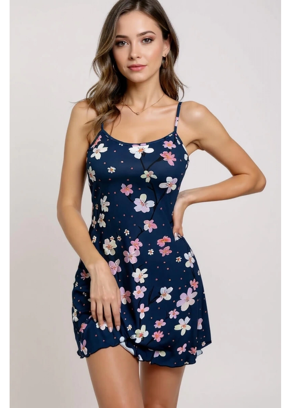 Çiçek Desenli Mavi Askılı Gecelik