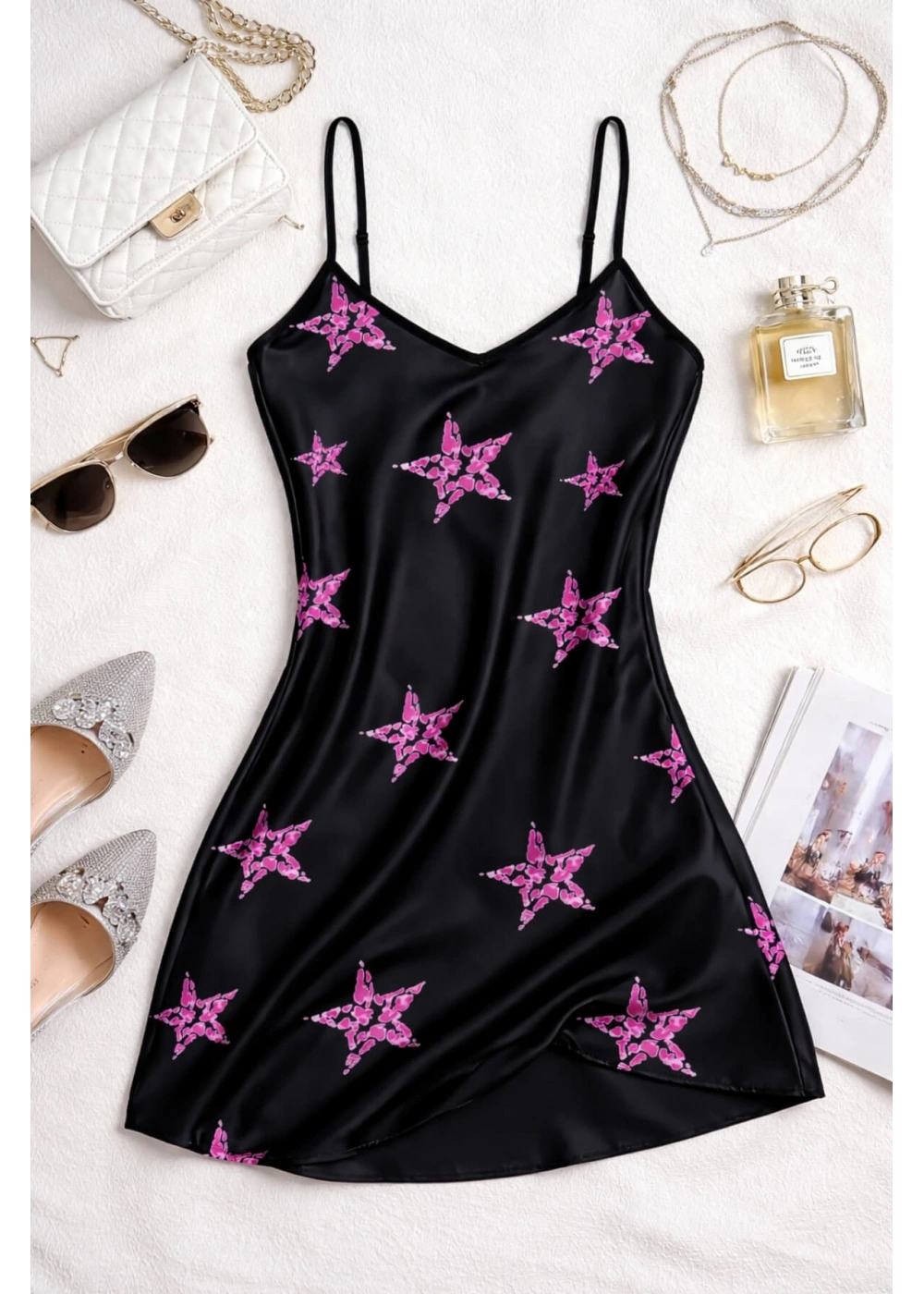 Yıldız Desenli Siyah Askılı Saten Gecelik