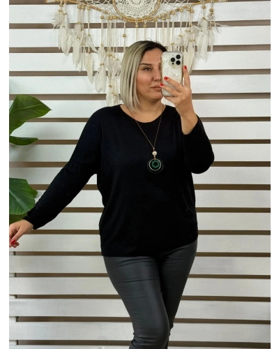 İtalyan Tasarım Kolyeli Yuvarlak Yaka Yumuşak Triko Bluz Siyah
