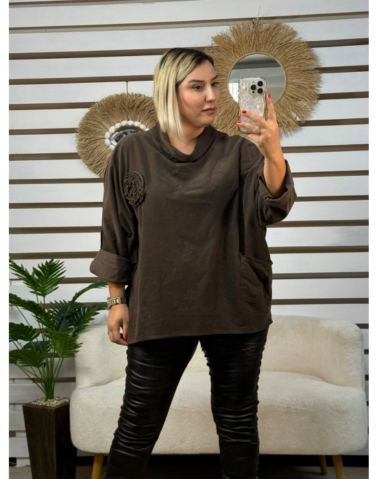 İtalyan Tasarım Degaje Yaka Broş Detaylı Rahat Kadife Bluz Acı Kahve