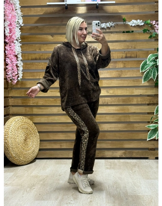 İtalyan Tasarım Leopar Desenli Kadife Takım Kahverengi