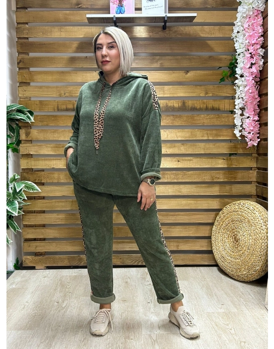 İtalyan Tasarım Leopar Desenli Kadife Takım Yeşil