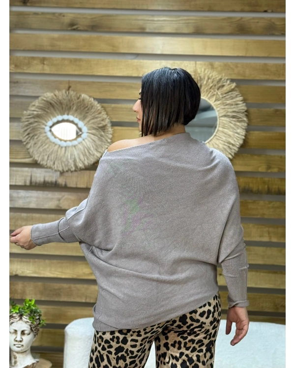 İtalyan Tasarım Kayık Yaka Angora Kazak Vizon