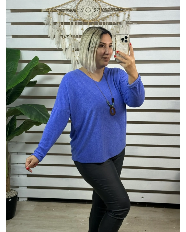 İtalyan Tasarım V Yaka Kolyeli Dokulu Bluz Mavi