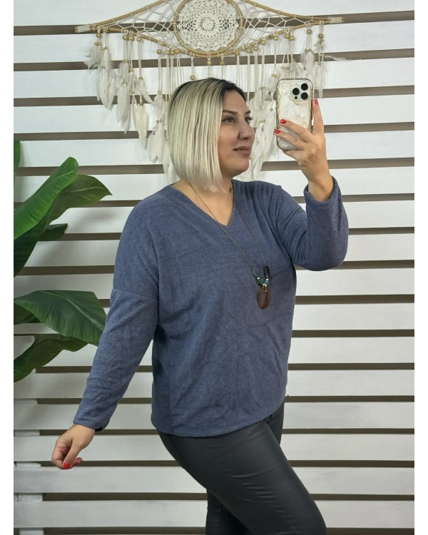 İtalyan Tasarım V Yaka Kolyeli Dokulu Bluz İndigo
